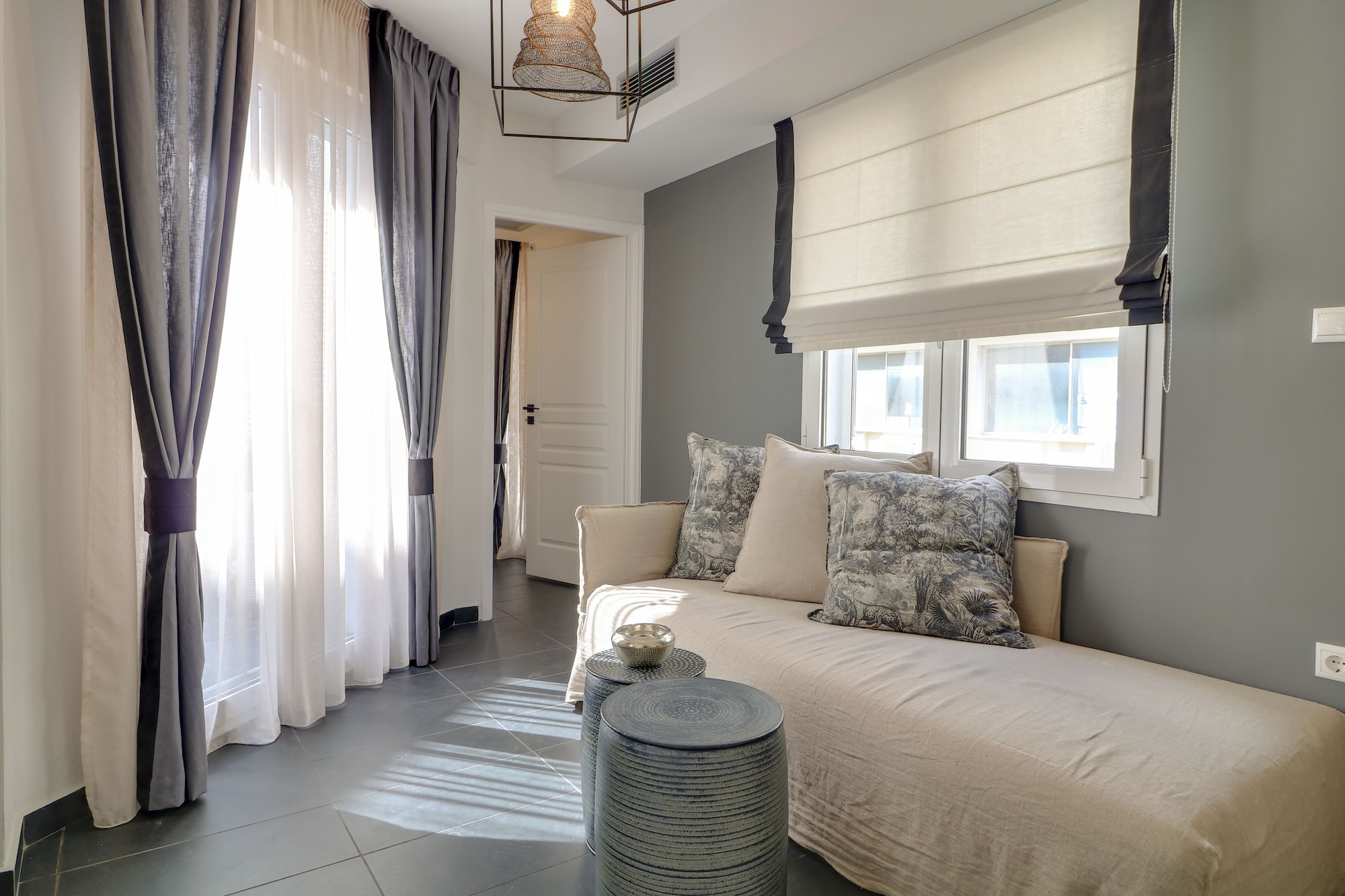 2 BEDROOMS, EXCLUSIVE, PENTHOUSE, TERRACE
