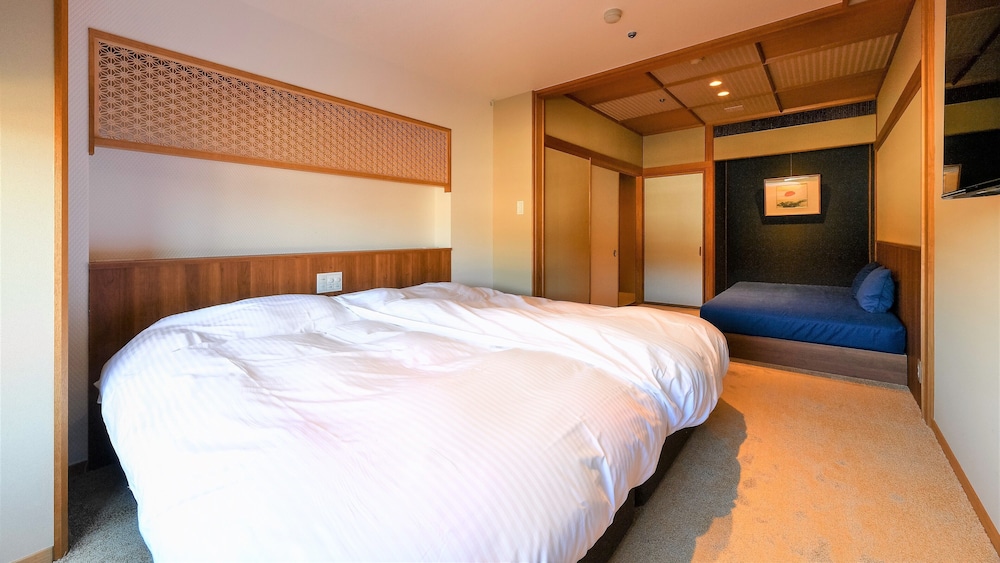 Awazu Onsen Kitahachi 4/47