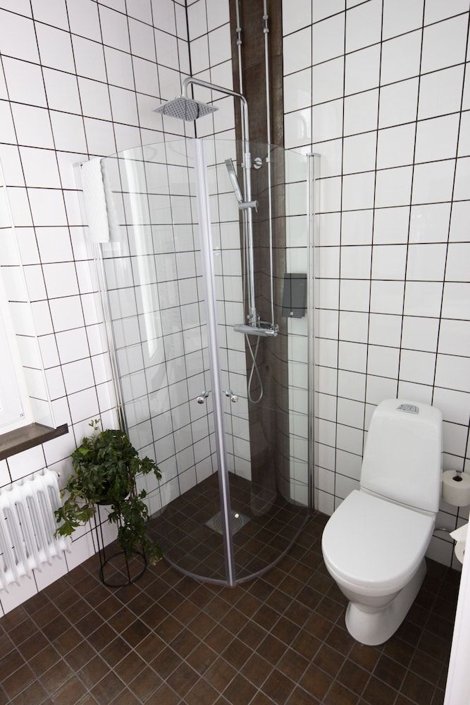 Livin Station Sure Hotel Collection By Best Western 65/66