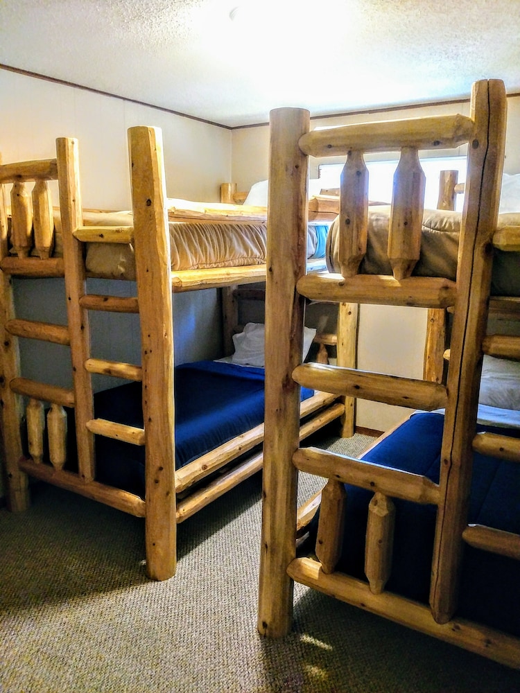 Ozark Village Resort 22/67