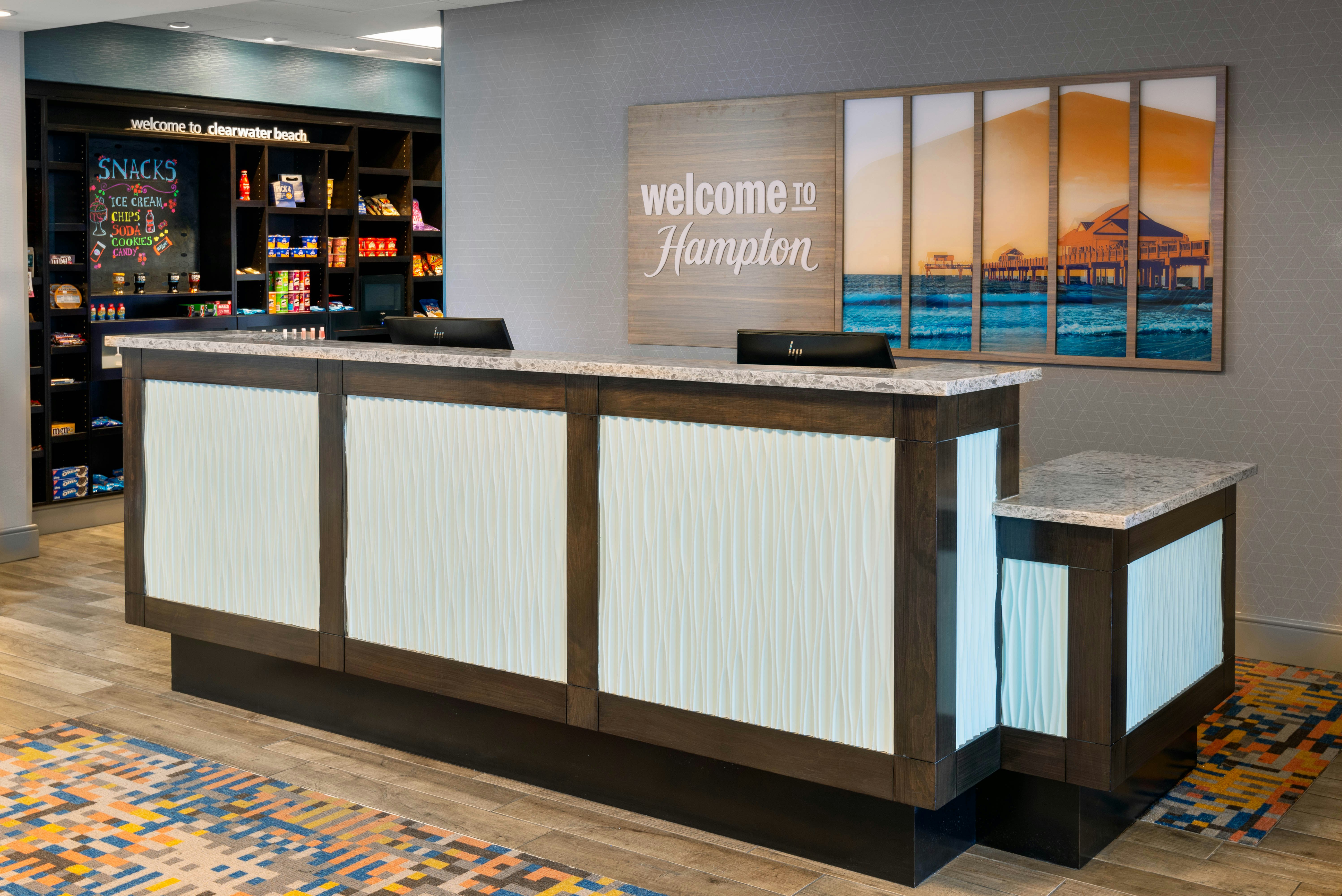 Hampton Inn and Suites by Hilton Clearwater Beach 11/83