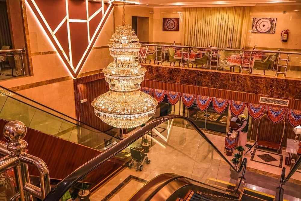 Waqf Othman Bin Affan hotel 28/38