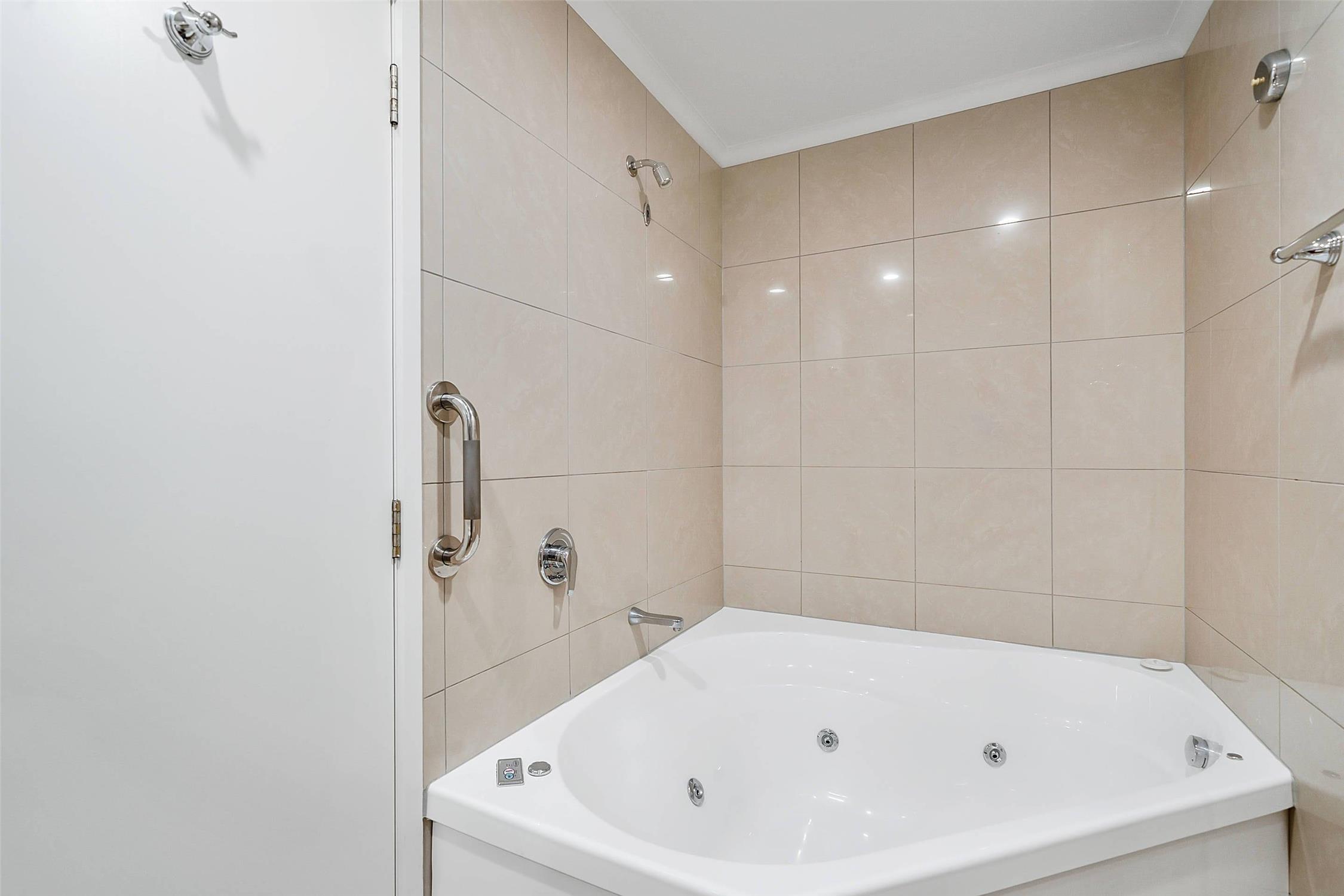 Quality Inn Napier 32/33