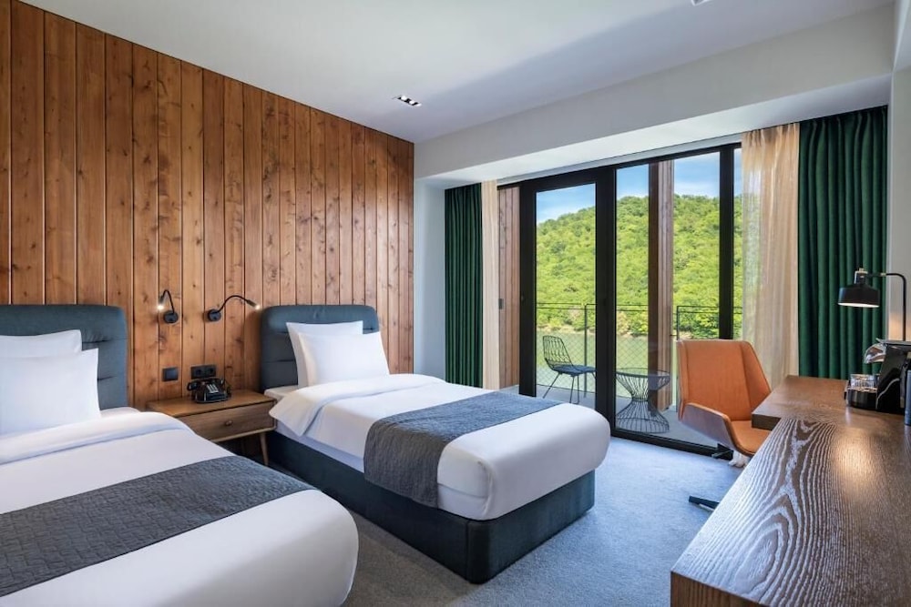 Kvareli Lake Resort 35/50