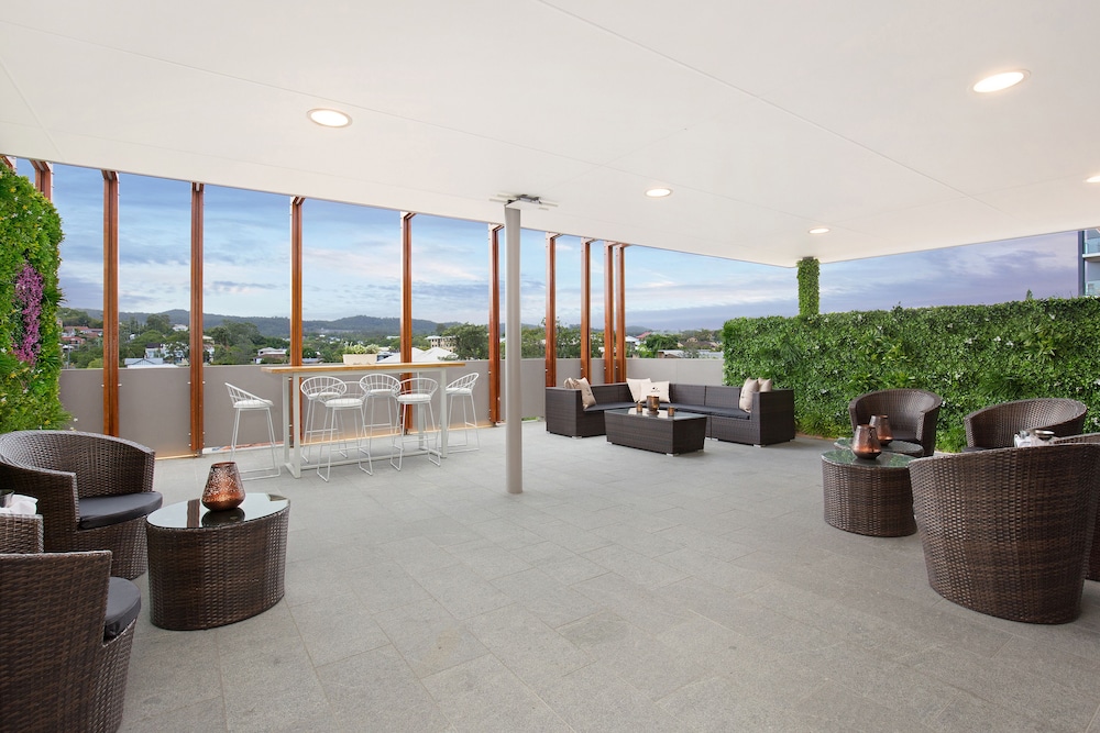 Jephson Hotel Apartments 4/53