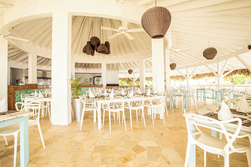 Gran Ventana Beach Resort 52/69