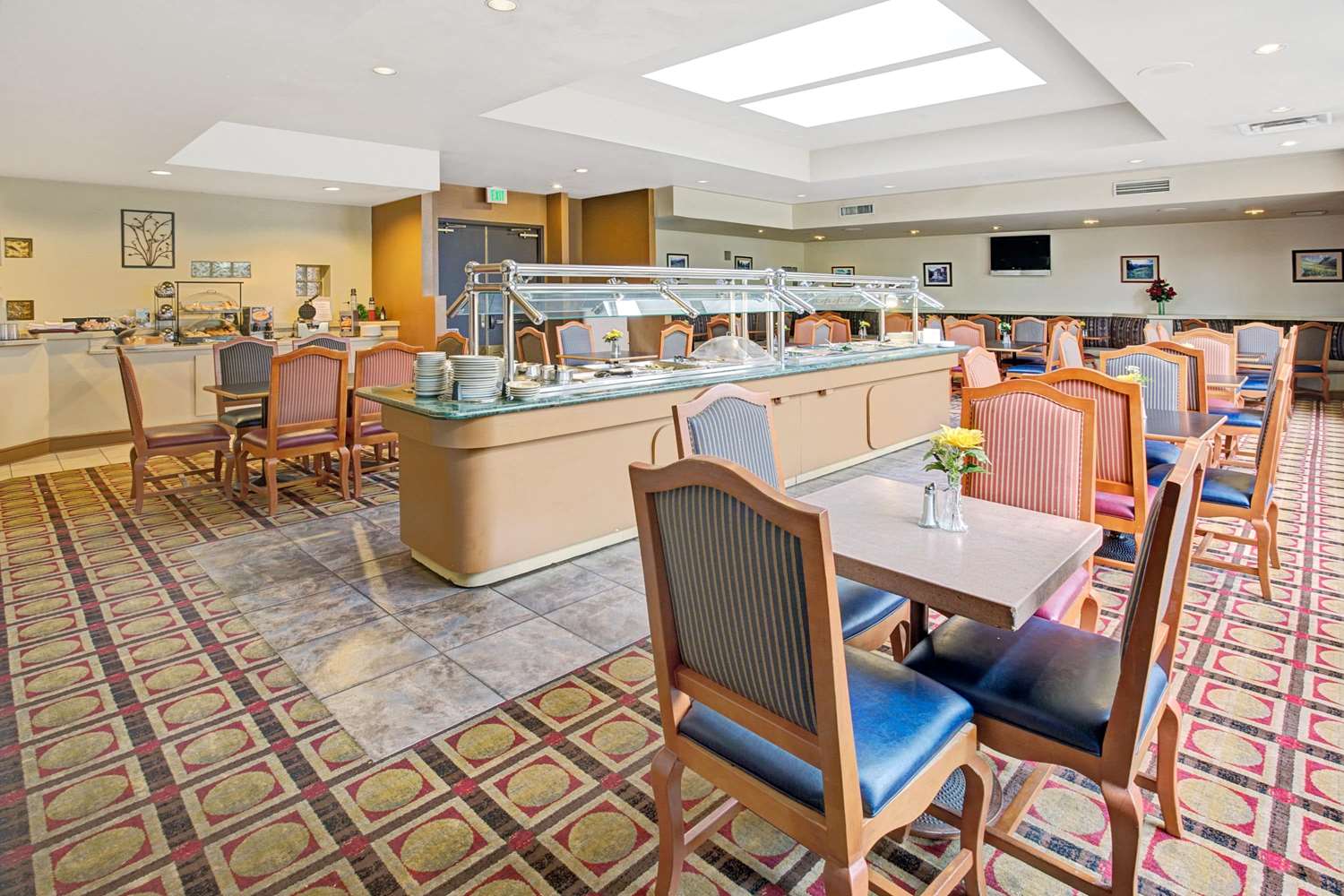 Four Points by Sheraton Englewood 13/18