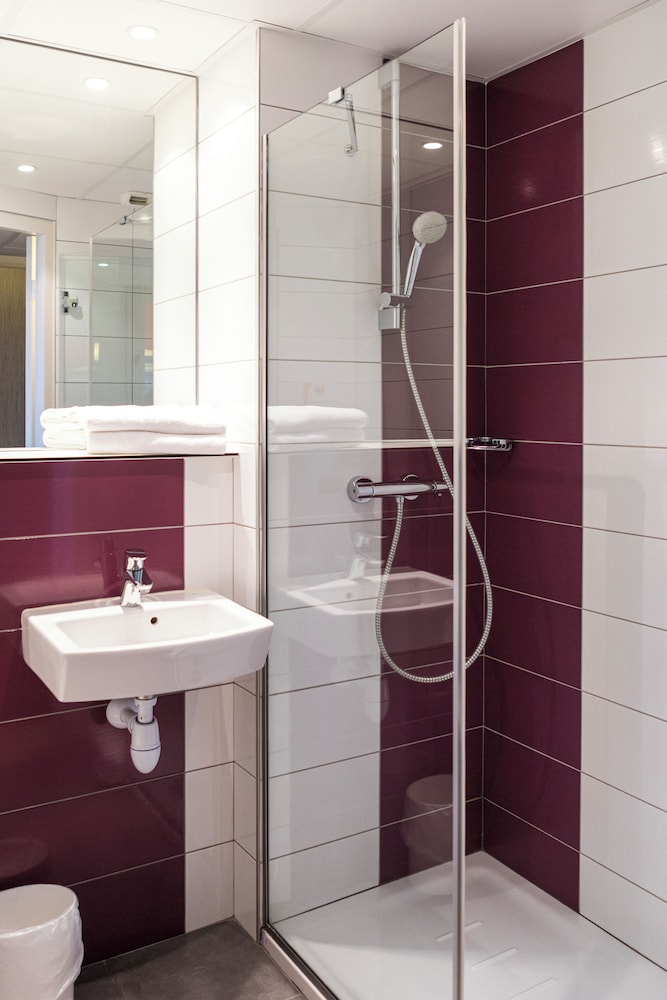 The Originals Access Tendance Hotel Saint Etienne Aeroport 46/50