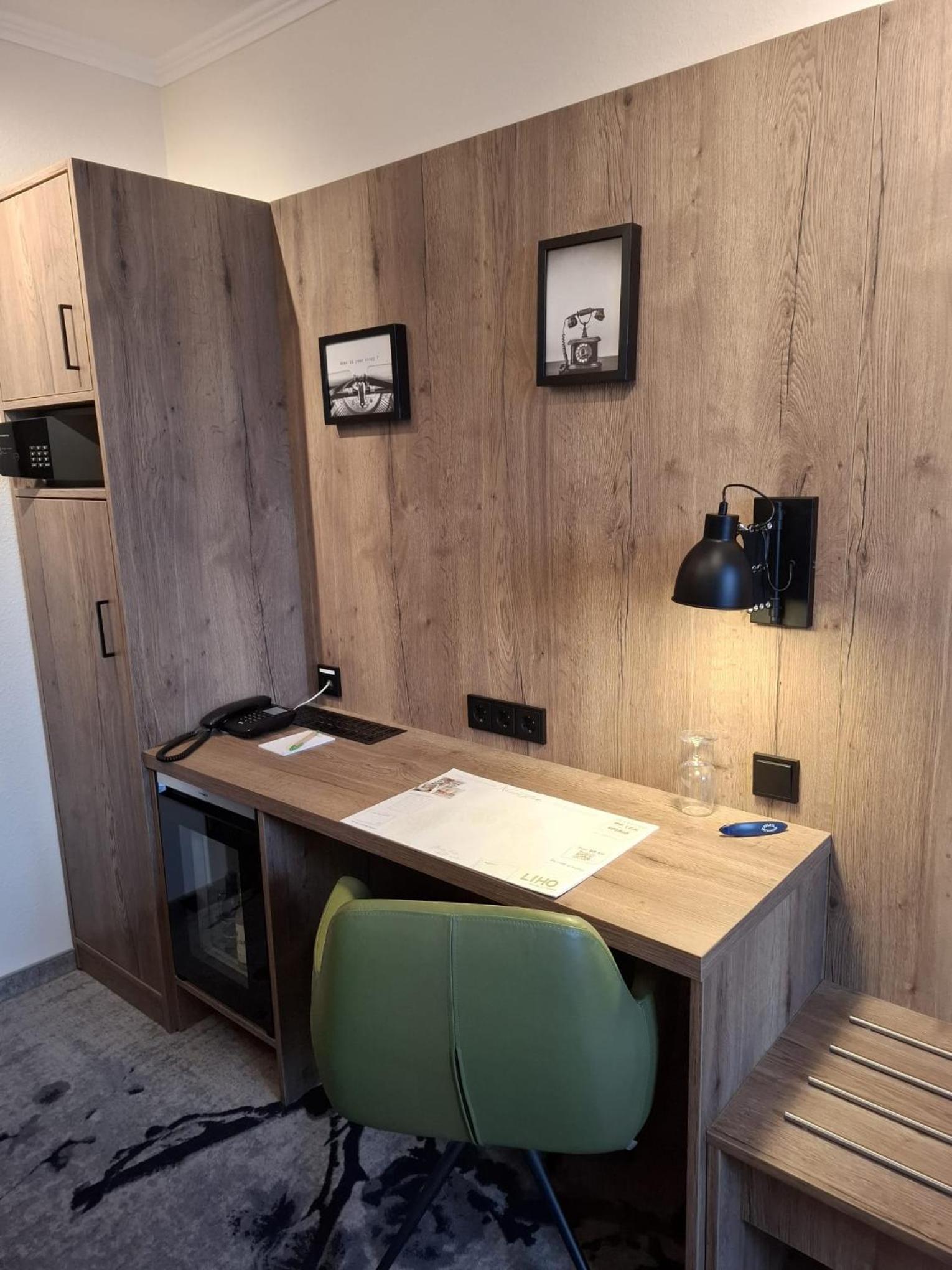 LIHO - Hotel Lindenhof 53/64