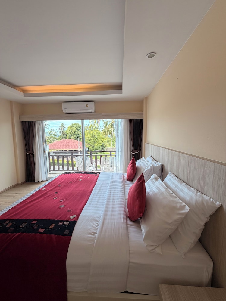 MM. Hill Hotel 31/58