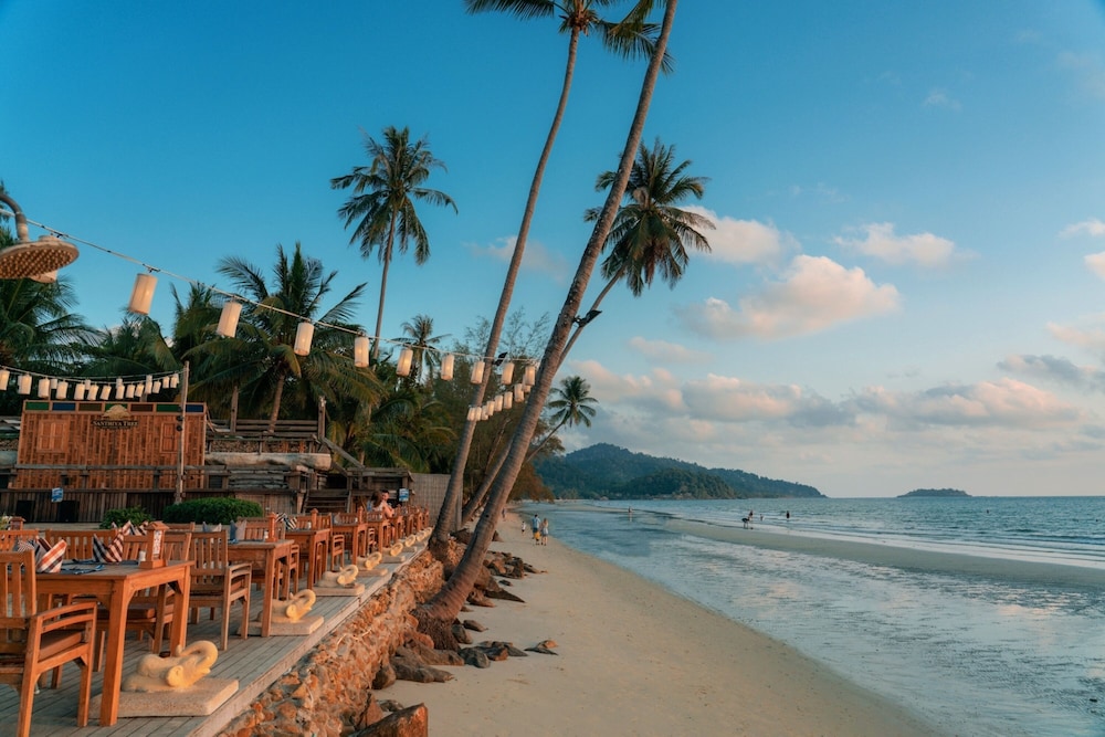 Santhiya Koh Chang Resort 70/75