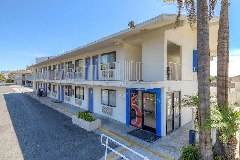 Motel6 San Ysidro, CA - San Diego Border in SAN DIEGO - CA