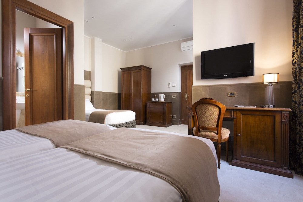 Hotel Teatro Pace 15/50