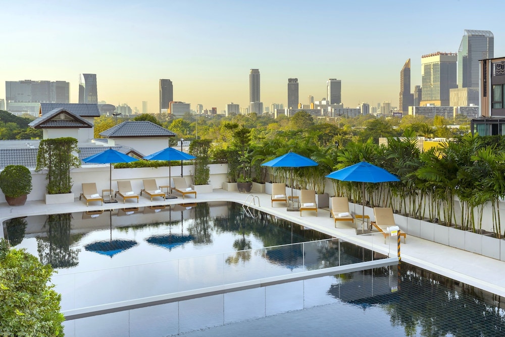 Centre Point Hotel Sukhumvit 10 109/114