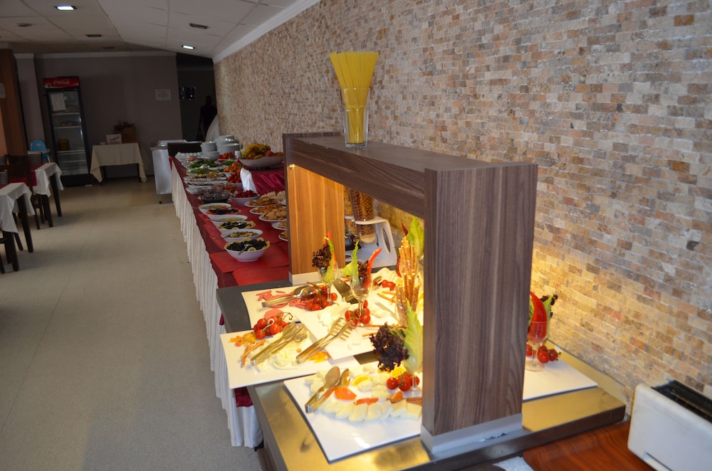 Ayvalik Palas Hotel 33/45