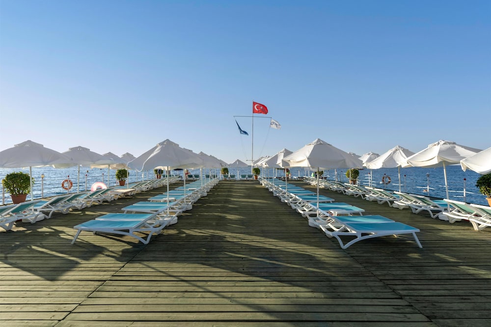 Limak Limra Hotel & Resort 76/79