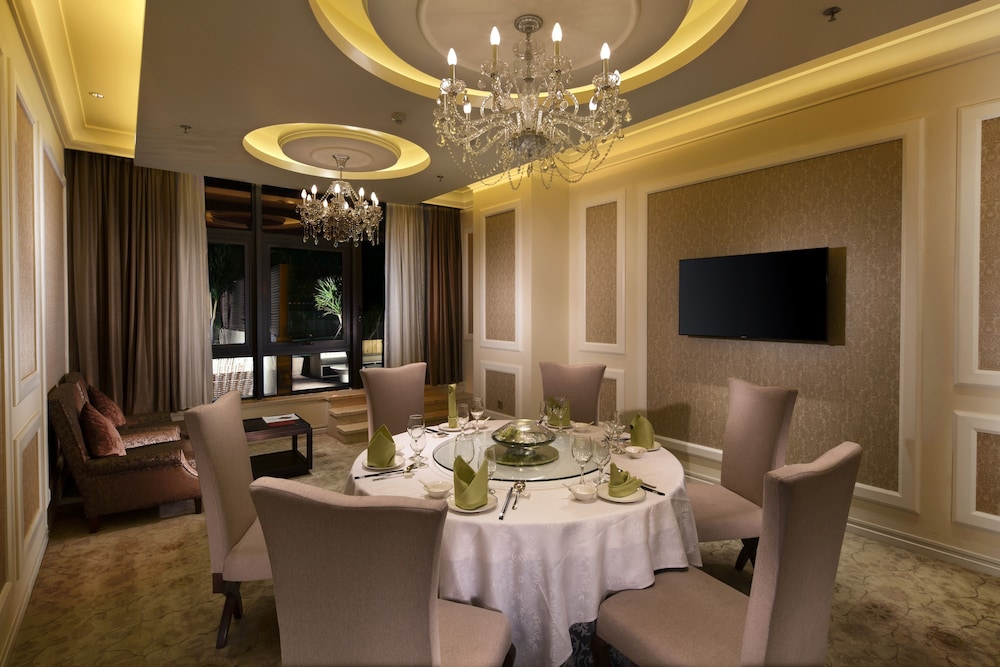 Lia Charlton Hotel Shenzhen 41/48