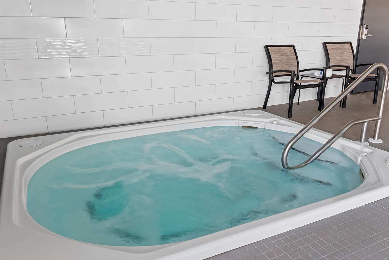 Best Western Plus Winkler 8/15