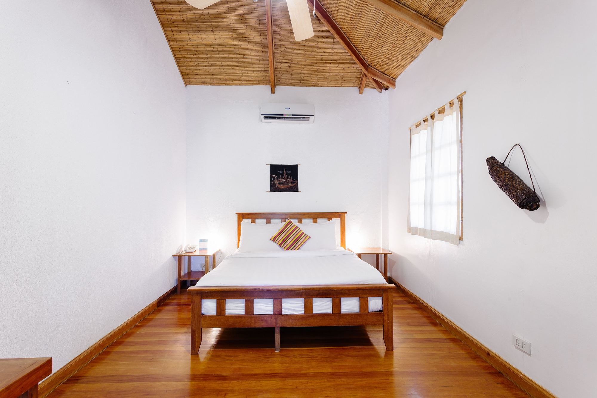 جناح عائلي بسرير كوين وسريرين منفصلين، The Strand Boutique Resort 3/10