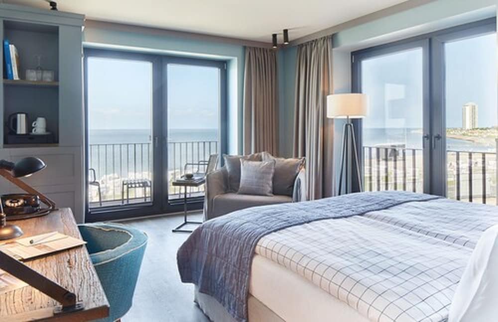 Lighthouse Hotel and SPA 10/50