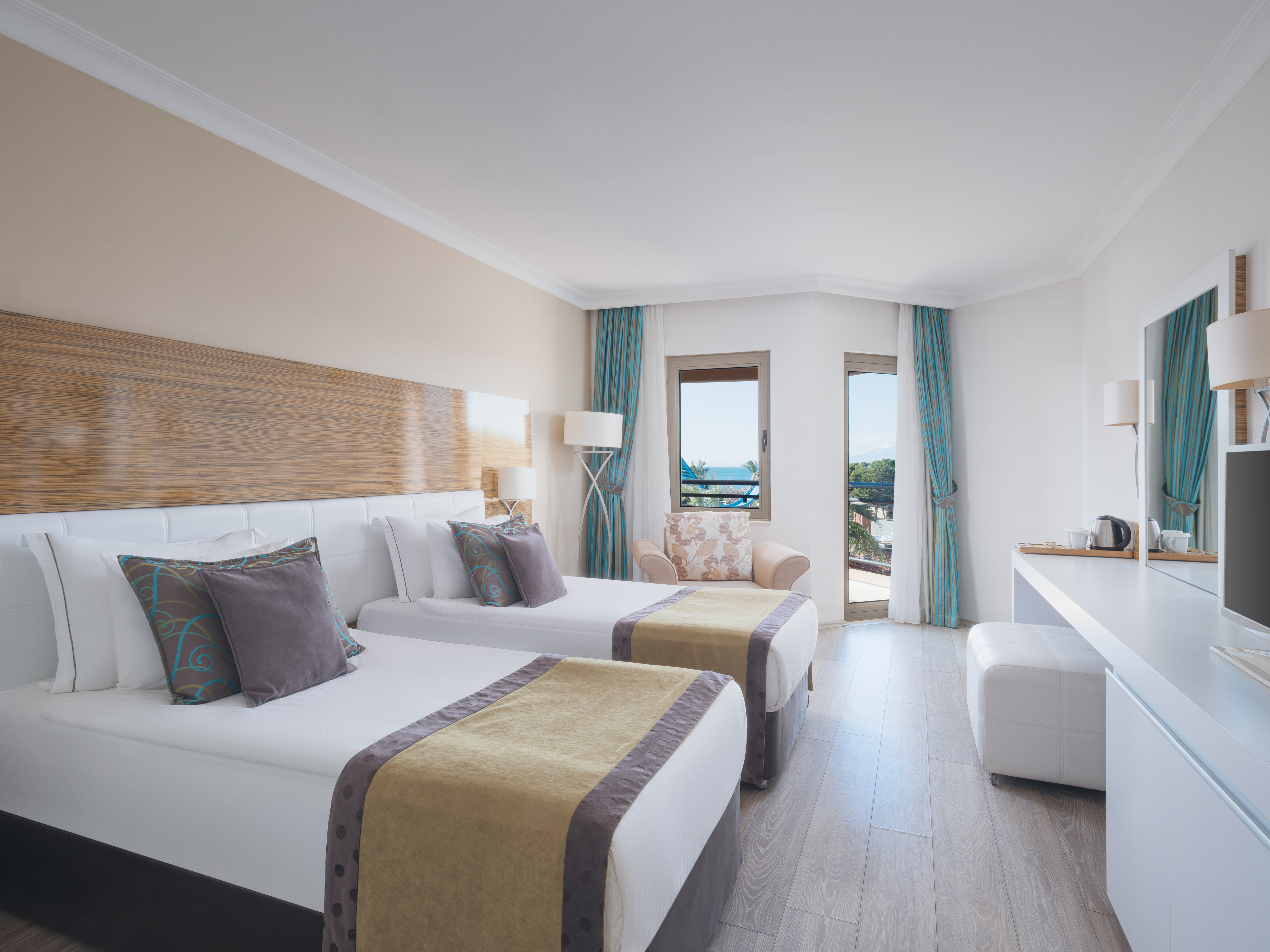 Aqua, Single, Sea View