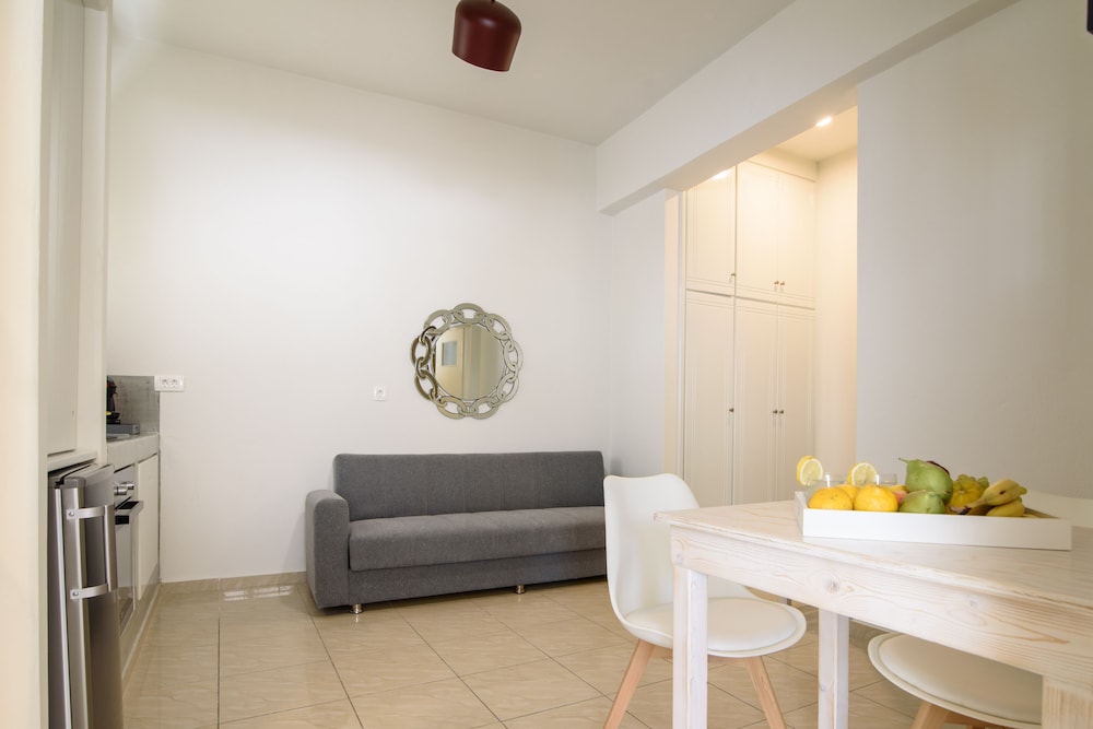 DE NAXIA SUITES 34/57