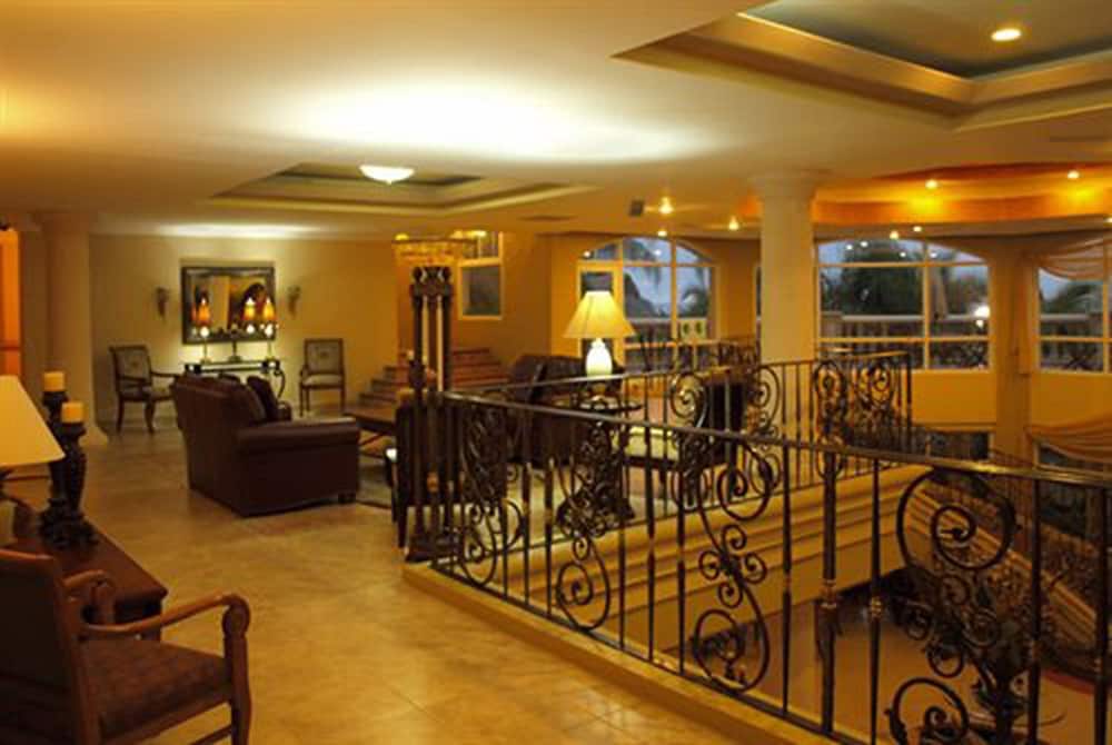 Quinta Real Hotel 52/66