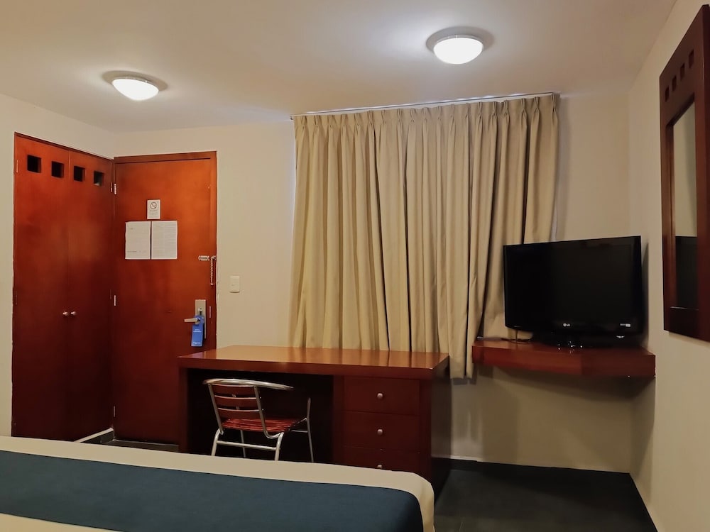 Hotel Panamerican 35/41