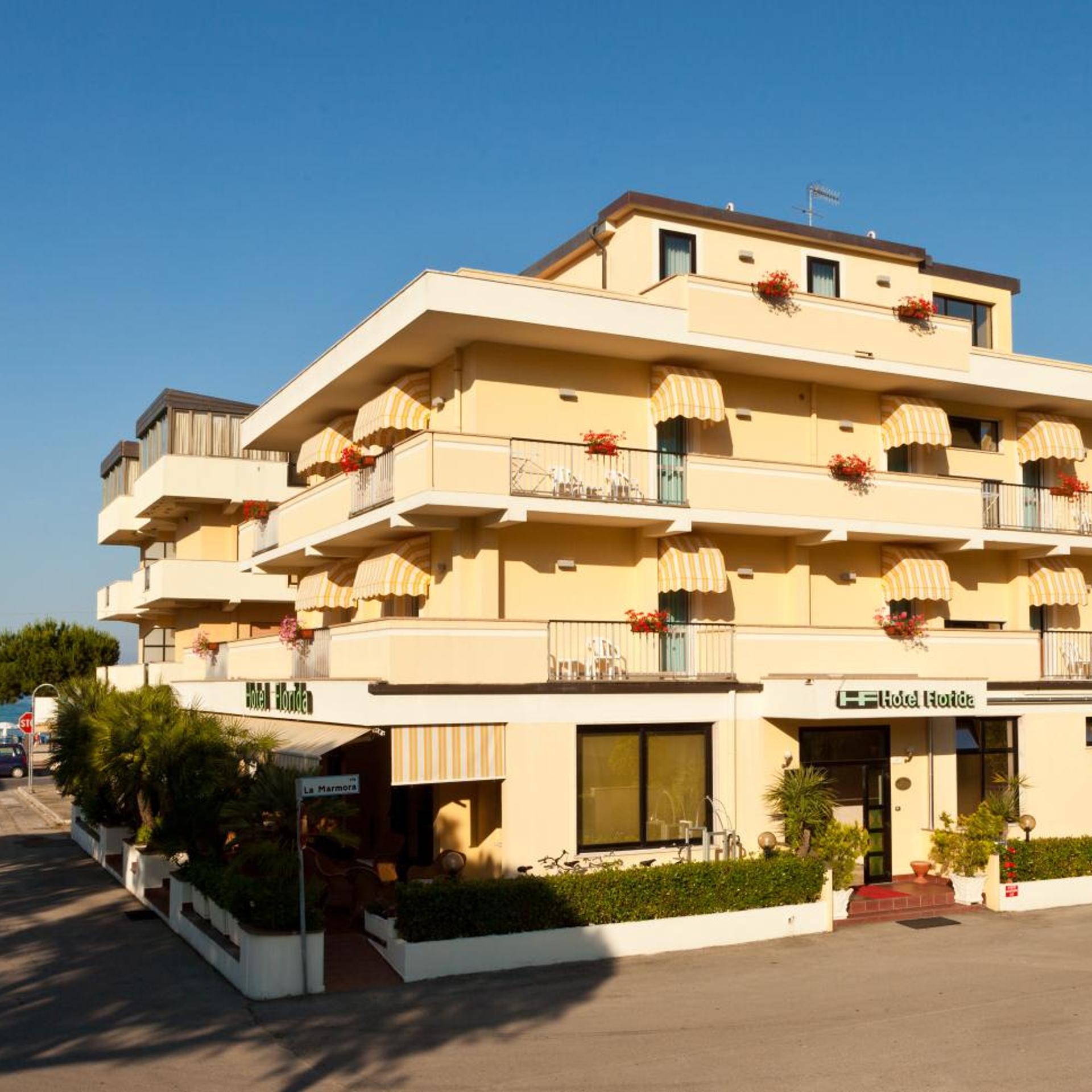 Hotel Florida 3/50