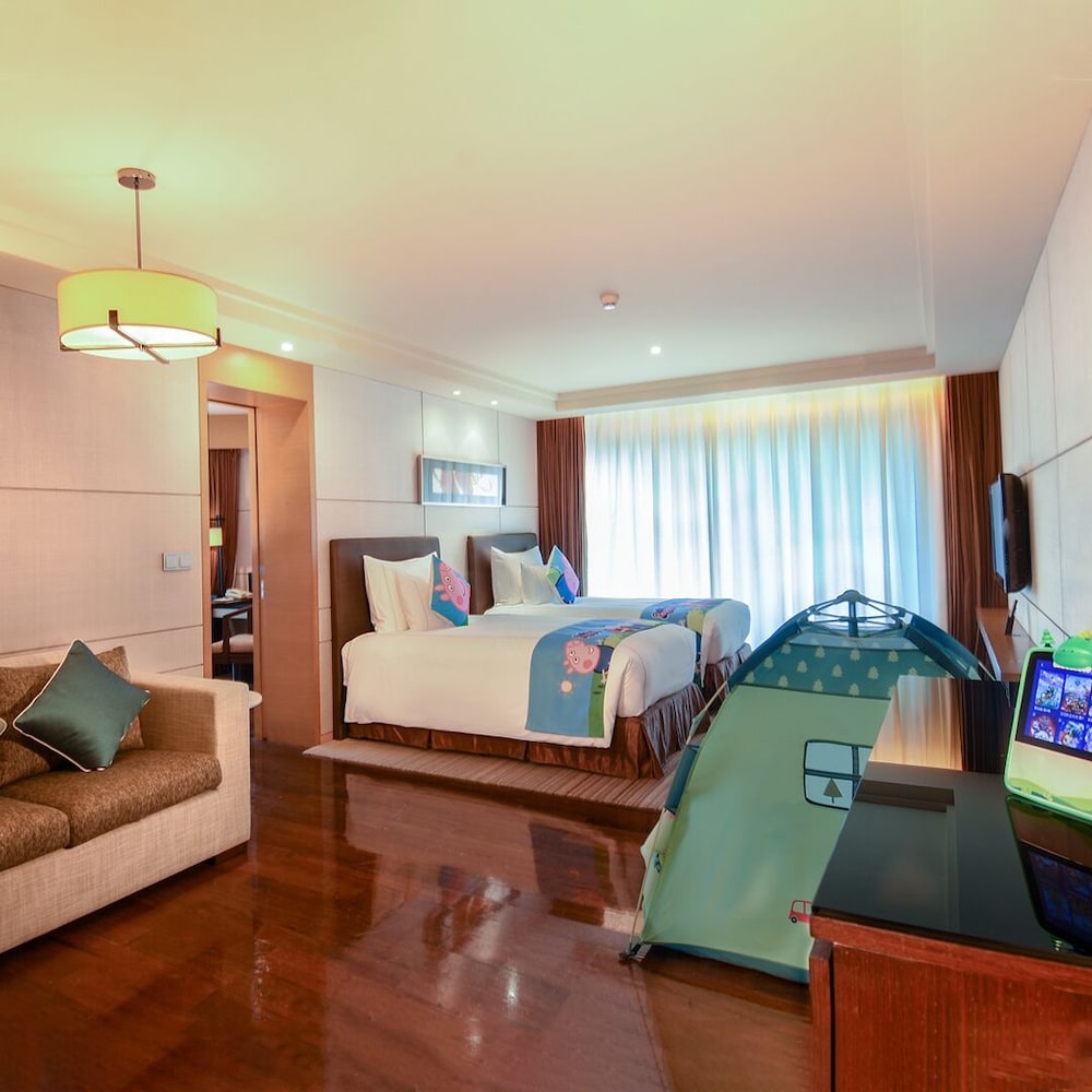 Theme, Family, Suite, Twin Beds, King Bed
