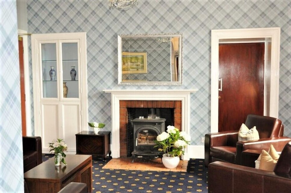 Kingswood Hotel 19/32
