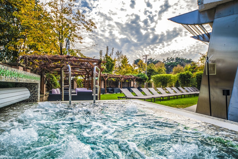 Residence Balaton Conference Wellness Hotel 35/42