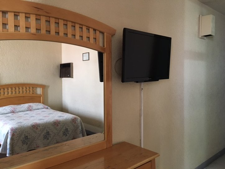 Hotel El Monte 12/12