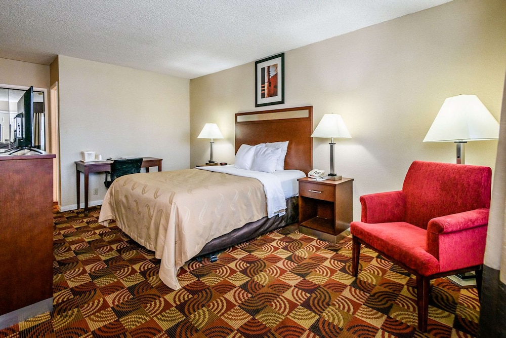 Quality Inn Redding Near I-5 29/51