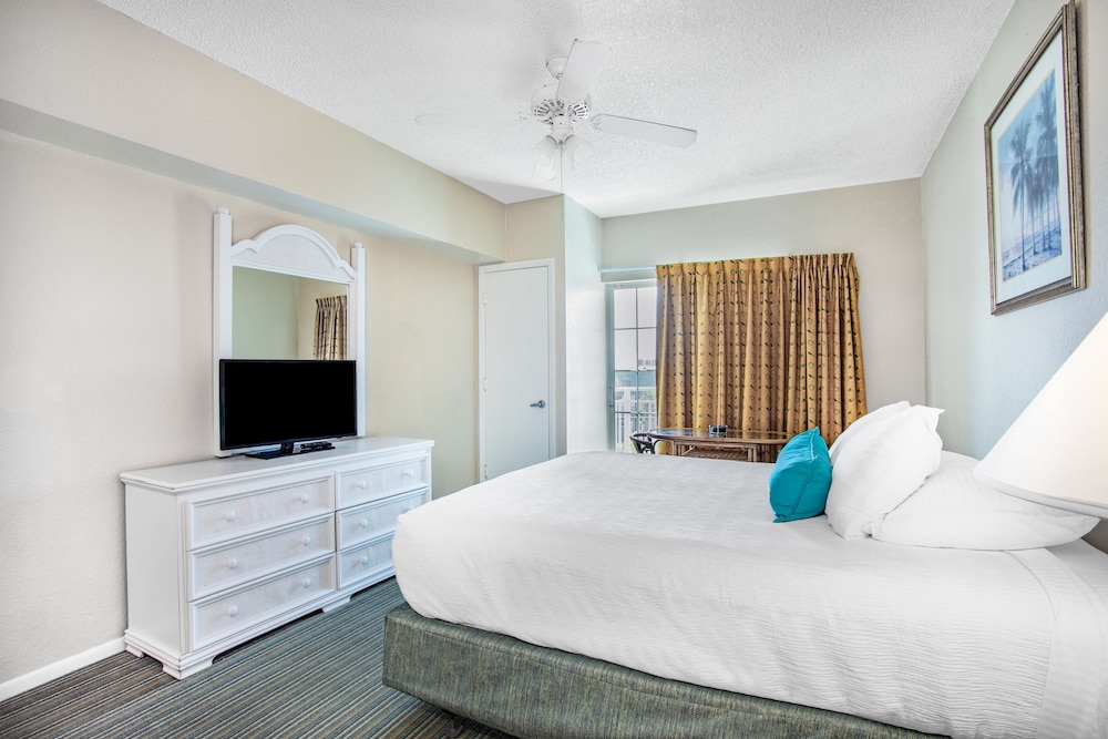 Coconut Palms Beach Resort II 18/50