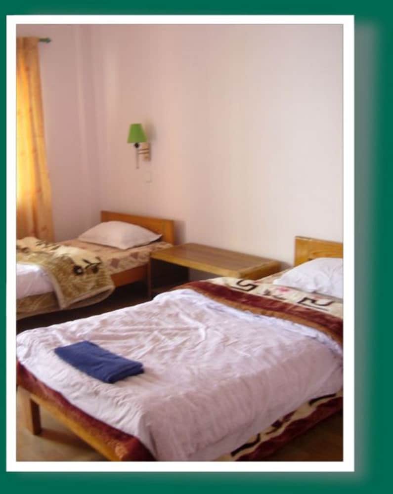 Le Rhododendron Chambres D'hotes 12/50
