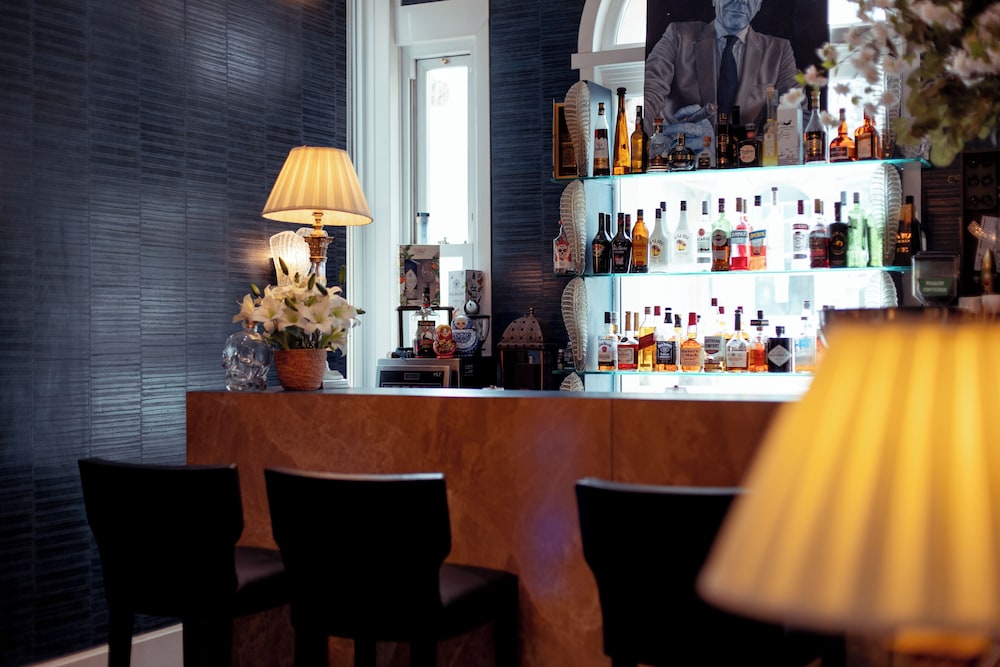 The Chatsworth Hotel 40/50