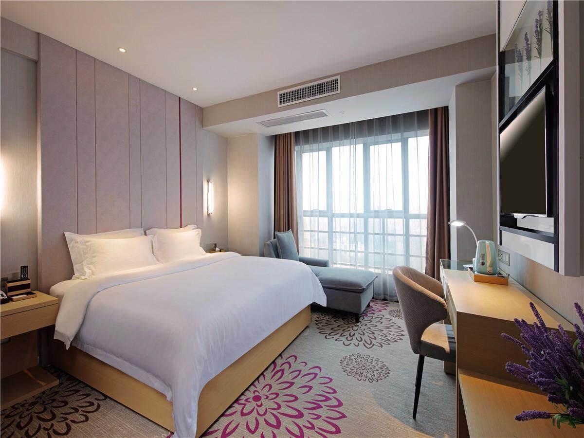 Lavande Hotel (Wuhan Optical Valley Chuxiong Avenue) 5/10