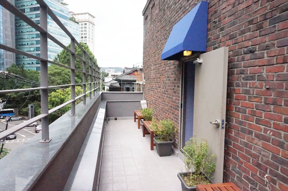 Soo Song Guest House 73/78