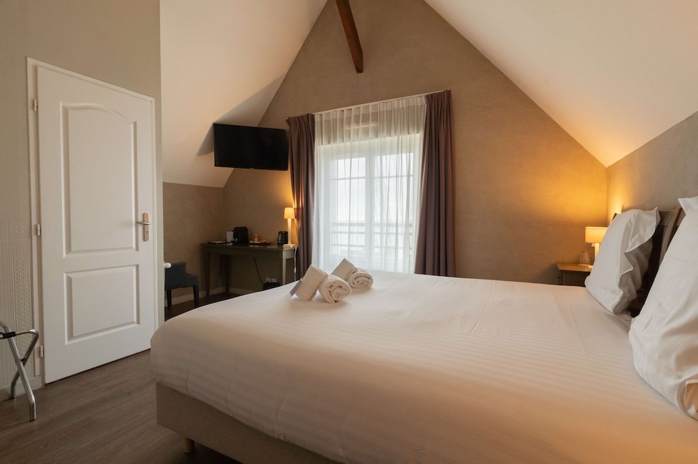 غرفة سوبيريور بسرير كينج بإطلالة على البحر مع سرير إضافي، Best Western Hotel De La Plage 3/10