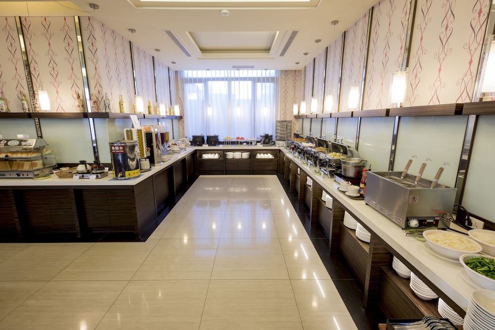 Formosan Naruwan Garden Hotel 41/44