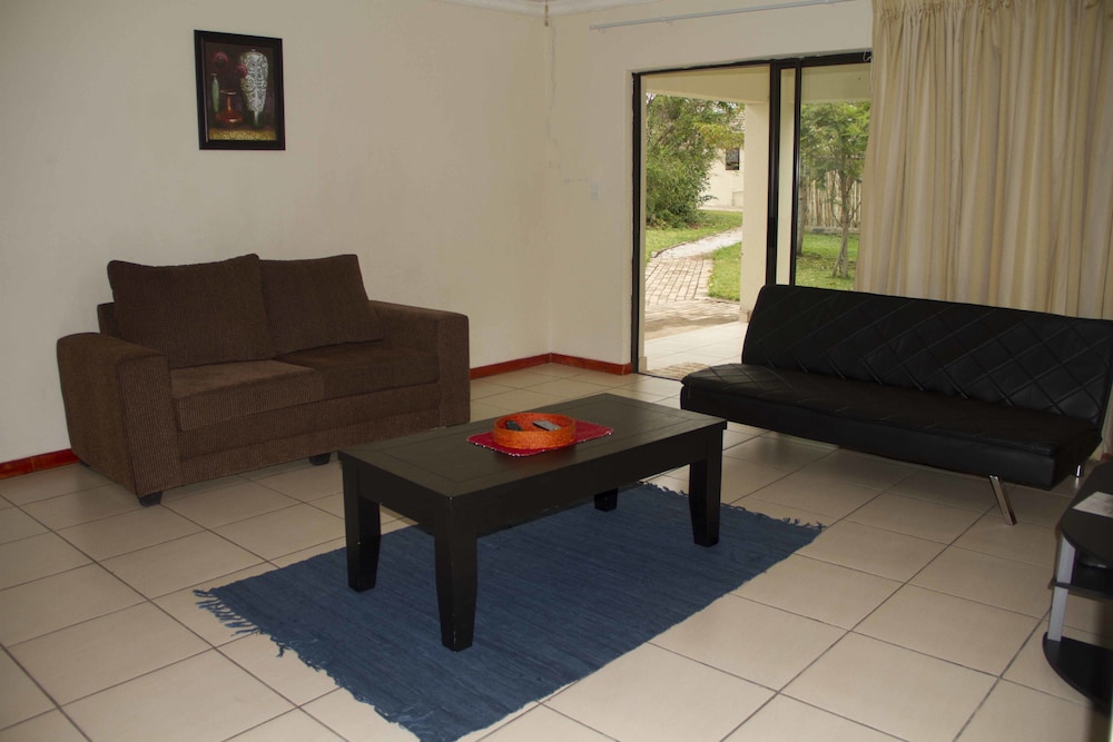 Sand River Cottages 28/45