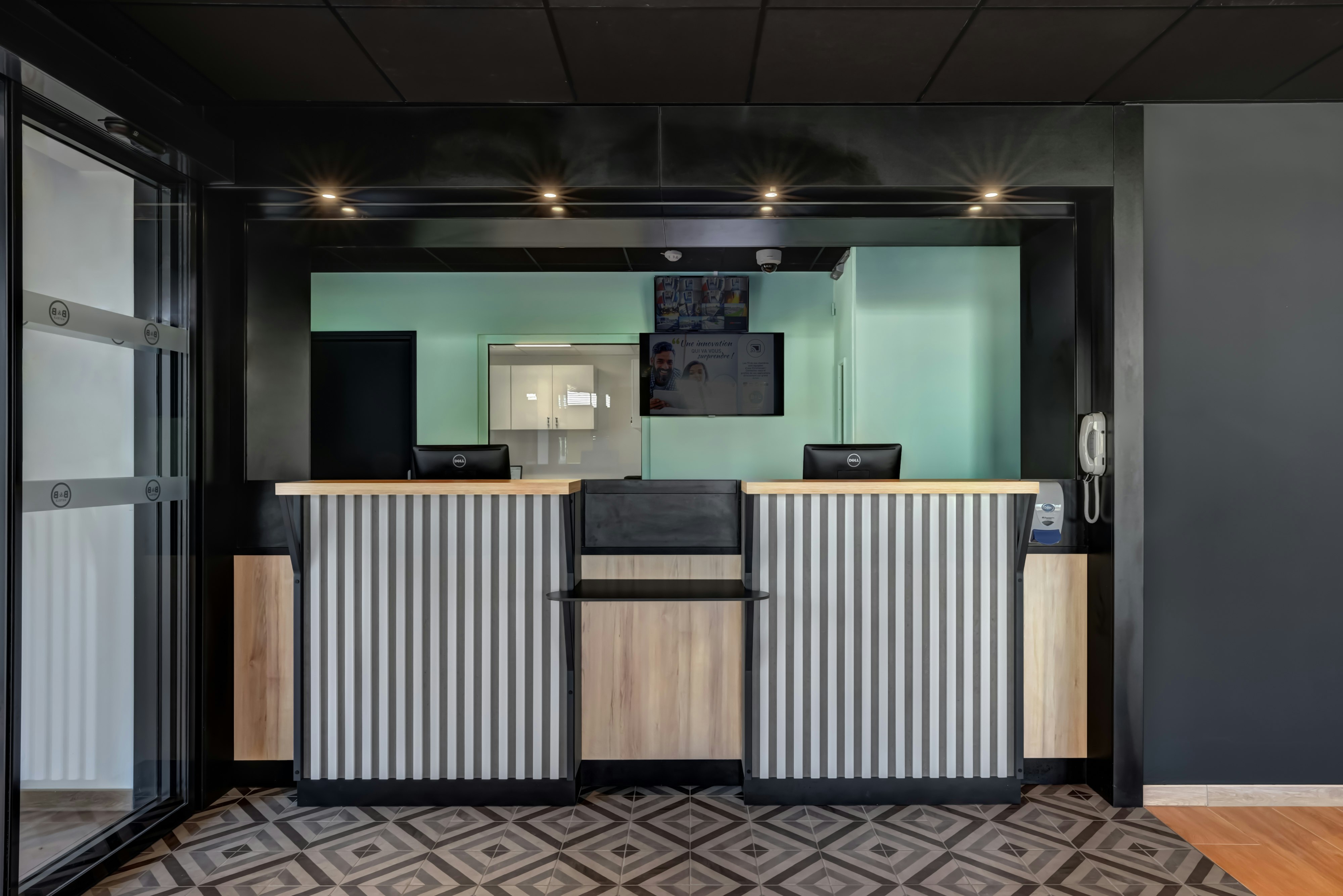 B&B Hotel Evian Publier 9/27