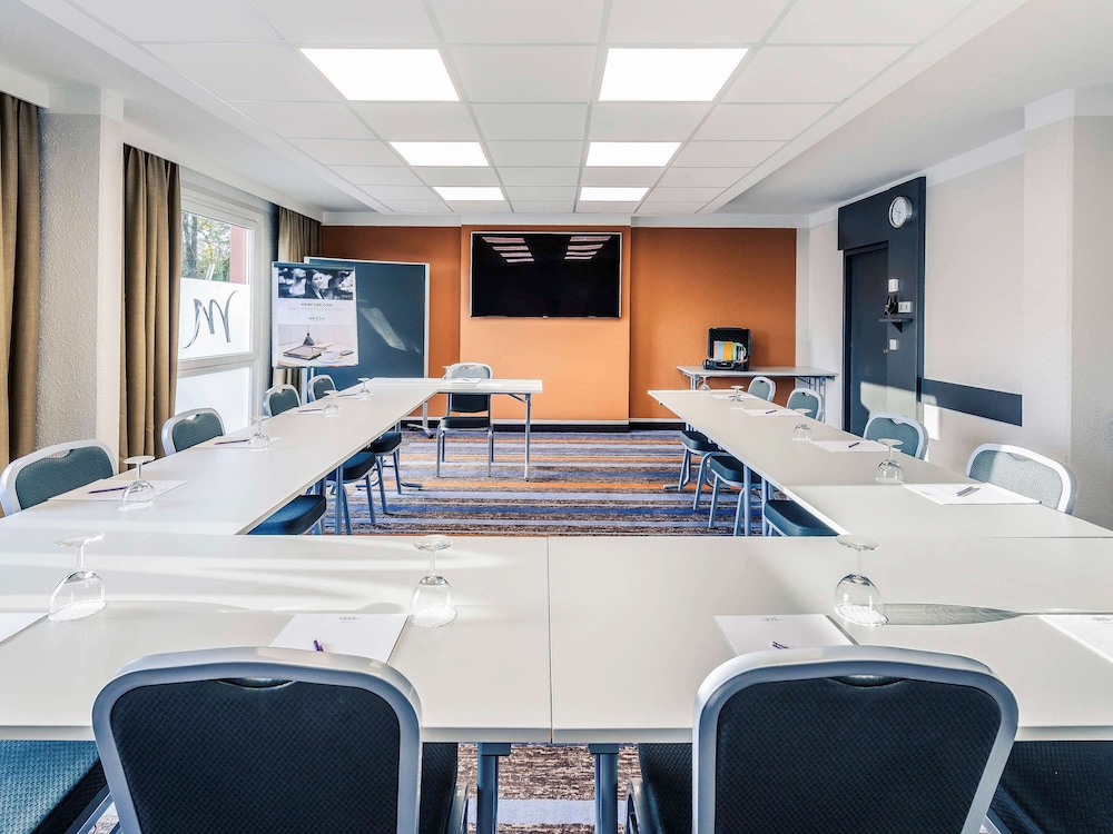 Mercure Hotel Aachen Europaplatz 64/77