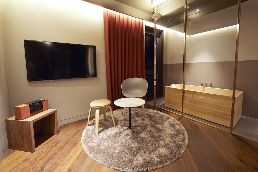 js the classic hotel