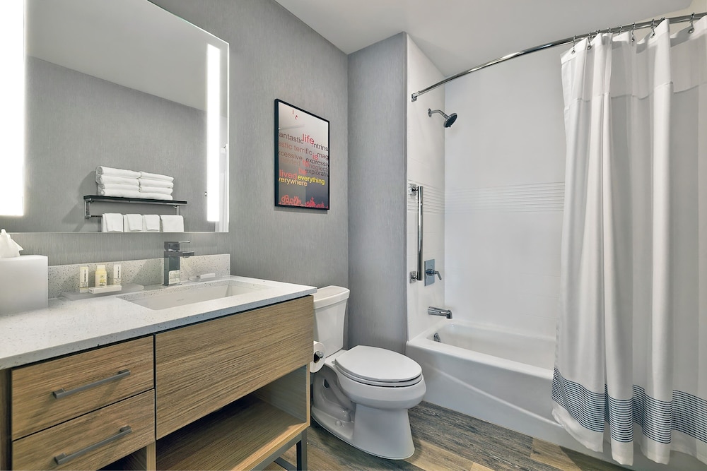 TownePlace Suites by Marriott Sacramento Elk Grove 22/24