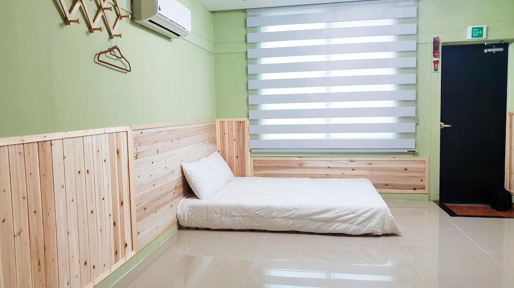 Gyeongju Green Velly Pension 11/26