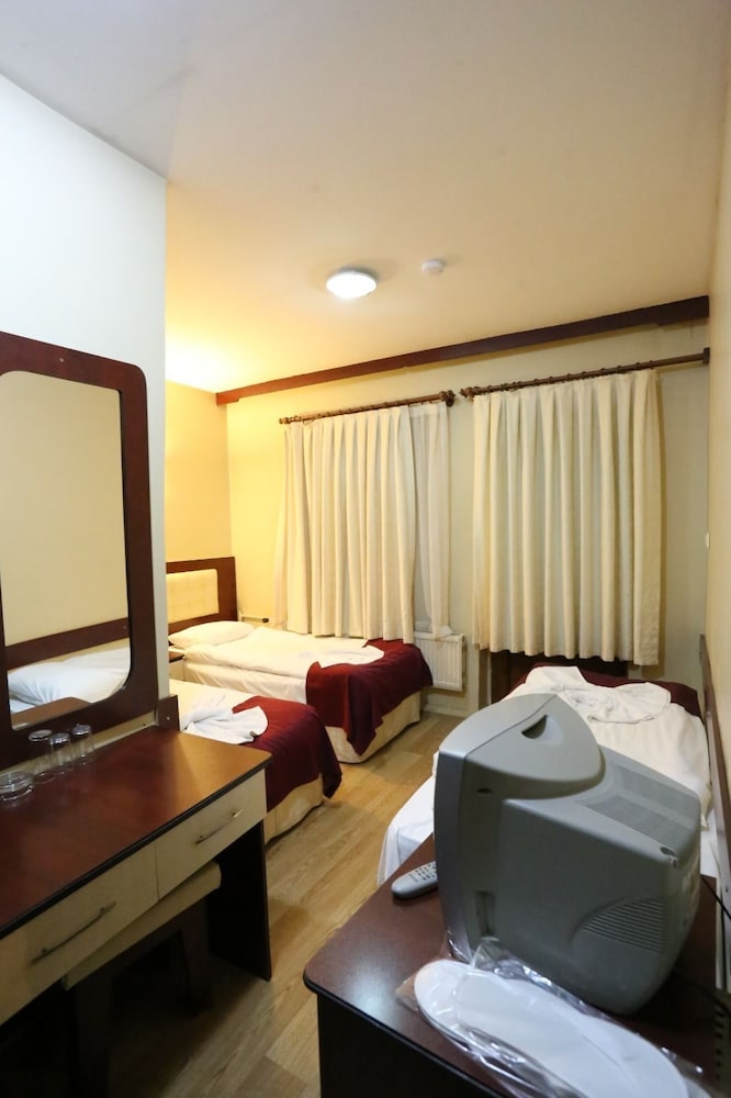 Sena Hotels 20/63