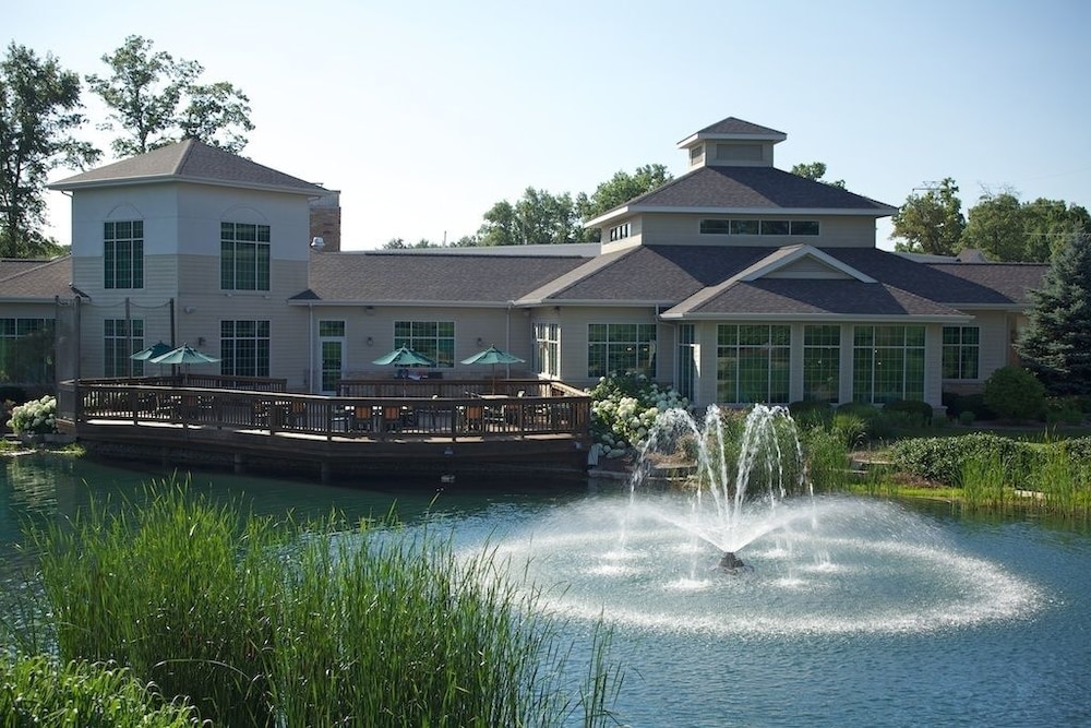 Swan Lake Resort 2/26