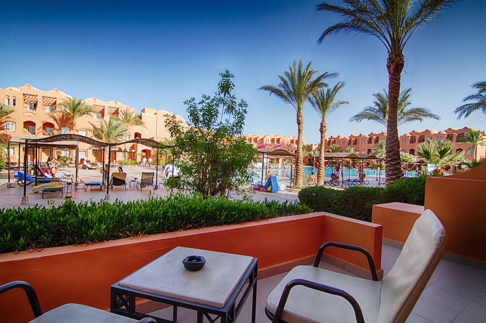 JAZ Makadi Oasis Resort 8/81
